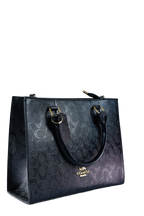 Coach Maggie - Tresolo-amr