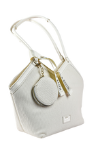 Charles & Keith - Tresolo-amr