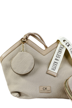 Charles & Keith - Tresolo-amr