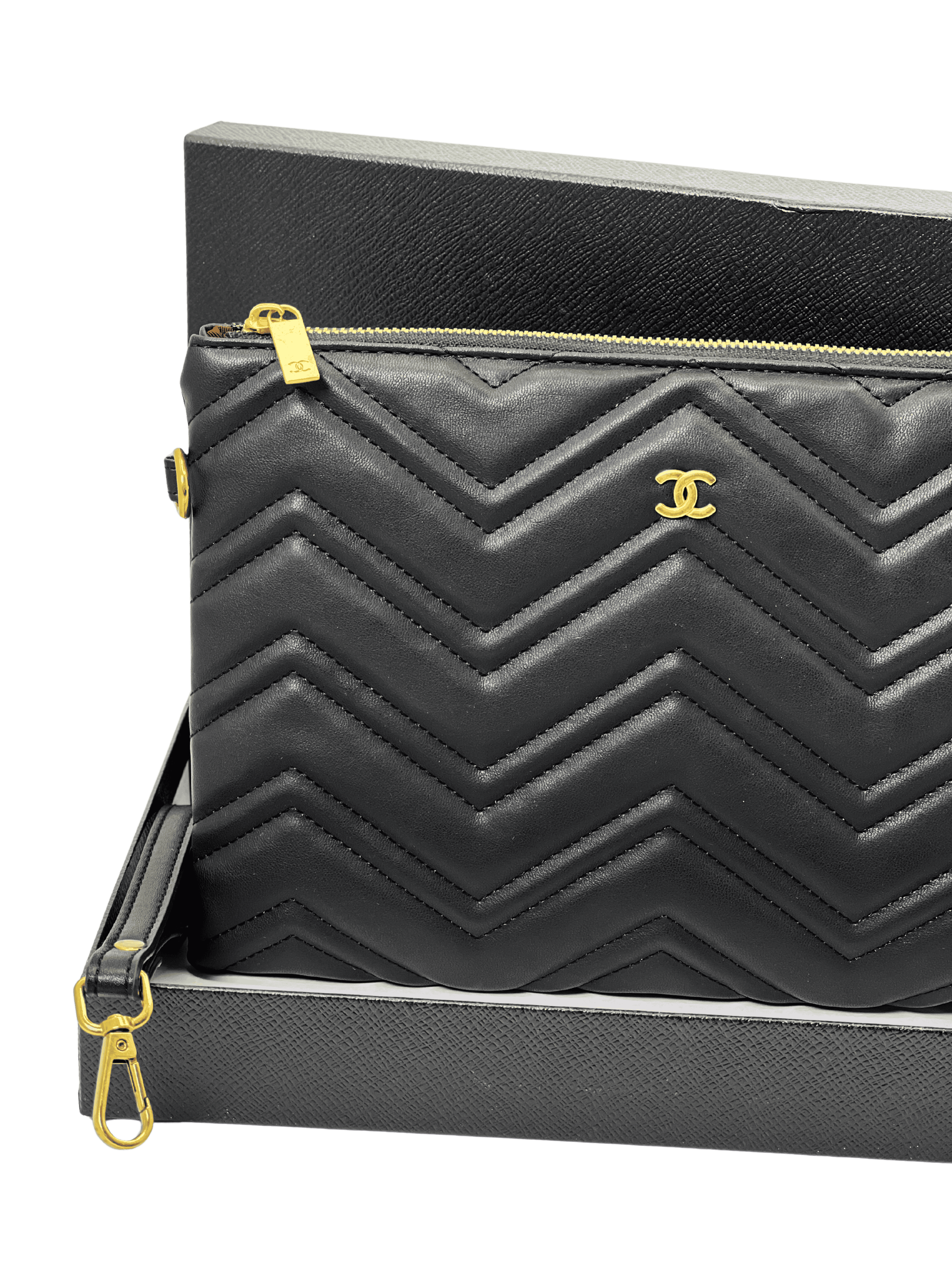 Channel Marmont Clutch