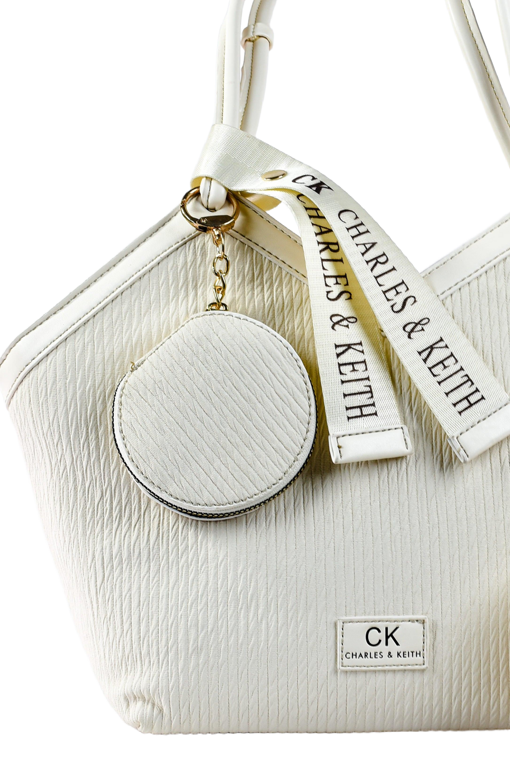 Charles & Keith - Tresolo-amr