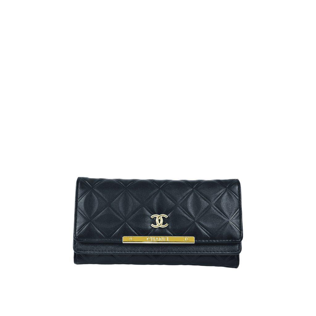 CHANEL wallet